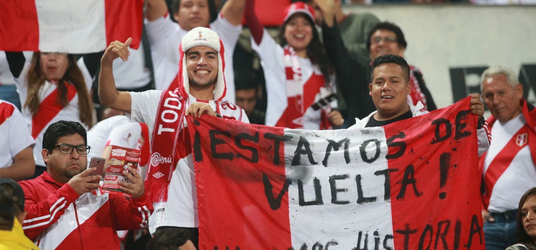 Cerca de 40 mil peruanos viajarían a Brasil para alentar a la selección en la Copa América ...